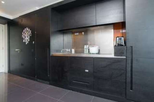  Image of Flat for sale in Pan Peninsula Square London E14 at Canary Wharf, E14 9HR
