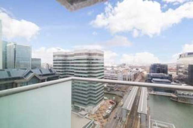  Image of 1 bedroom Flat for sale in Pan Peninsula Square London E14 at Canary Wharf, E14 9HG