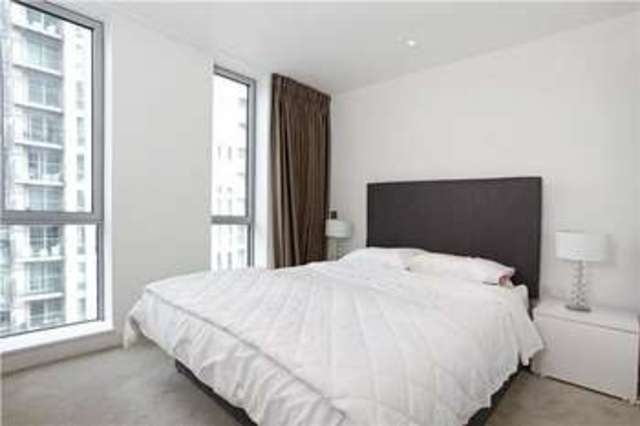  Image of 1 bedroom Flat for sale in Pan Peninsula Square London E14 at Canary Wharf, E14 9HD