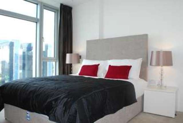  Image of 2 bedroom Flat for sale in Pan Peninsula Square London E14 at Canary Wharf, E14 9HQ