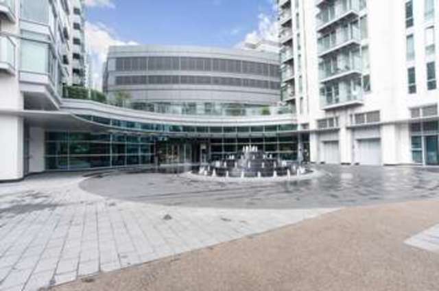  Image of Flat for sale in Pan Peninsula Square London E14 at Canary Wharf, E14 9HL