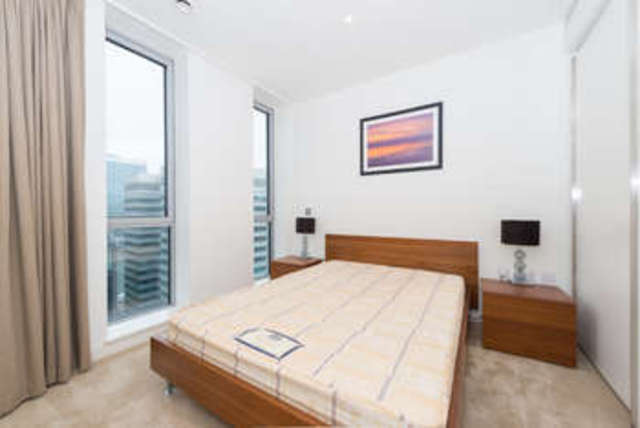  Image of 2 bedroom Flat to rent in Pan Peninsula Square London E14 at Canary Wharf, E14 9HP