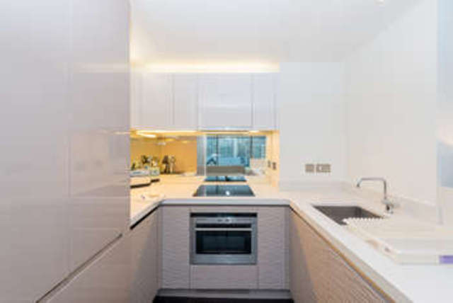  Image of 2 bedroom Flat to rent in Pan Peninsula Square London E14 at Canary Wharf, E14 9HP