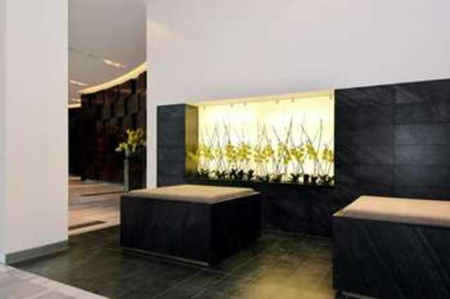  Image of 2 bedroom Flat to rent in Pan Peninsula Square London E14 at Canary Wharf, E14 9HL