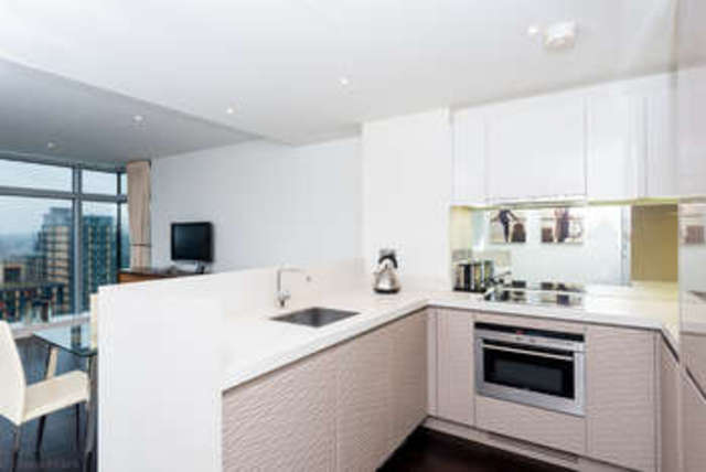  Image of 2 bedroom Flat for sale in Pan Peninsula Square London E14 at Canary Wharf, E14 9HN
