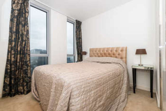 Image of 2 bedroom Flat for sale in Pan Peninsula Square London E14 at Canary Wharf, E14 9HN