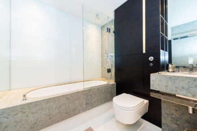  Image of 2 bedroom Flat for sale in Pan Peninsula Square London E14 at Canary Wharf, E14 9HN
