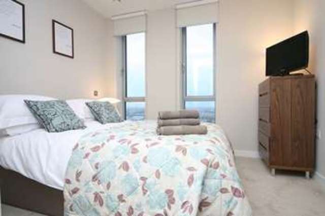  Image of 2 bedroom Flat for sale in Pan Peninsula Square London E14 at Canary Wharf  London, E14 9HN