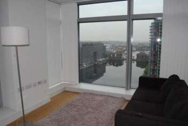  Image of 1 bedroom Flat for sale in Pan Peninsula Square London E14 at Docklands  London, E14 9HP