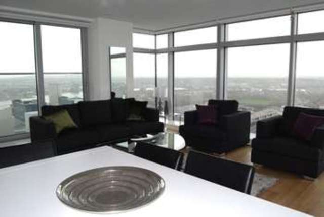  Image of 2 bedroom Flat for sale in Pan Peninsula Square London E14 at London, E14 9HR
