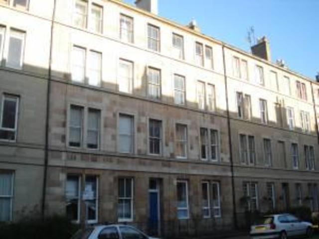  Image of 3 bedroom Flat to rent in Panmure Place Edinburgh EH3 at Tollcross Edinburgh Edinburgh, EH3 9JJ