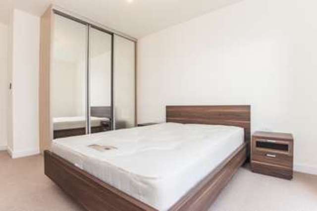  Image of 1 bedroom Flat to rent in Hay Currie Street London E14 at 6 Hay Currie Street  Poplar, E14 6GF