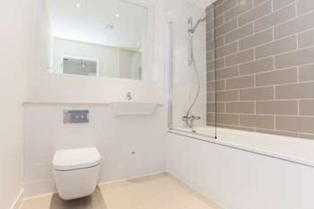  Image of 1 bedroom Flat to rent in Hay Currie Street London E14 at 6 Hay Currie Street  Poplar, E14 6GF