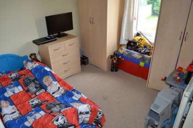  Image of 3 bedroom Terraced house to rent in Pantbach Road Heath Cardiff CF14 at Pantbach Road  Birchgrove, CF14 1UA