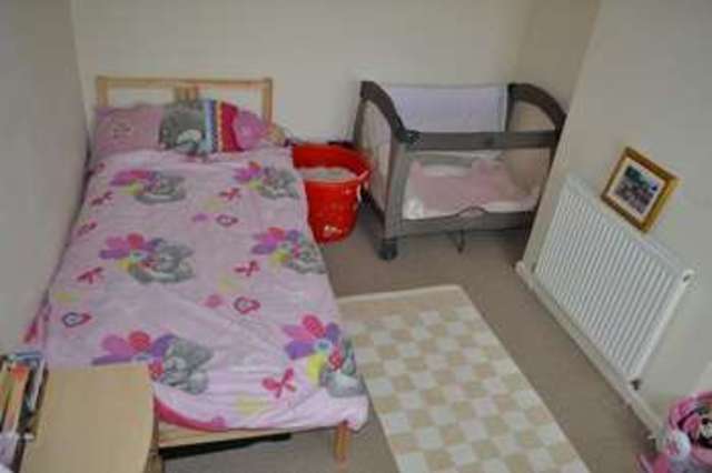  Image of 3 bedroom Terraced house to rent in Pantbach Road Heath Cardiff CF14 at Pantbach Road  Birchgrove, CF14 1UA