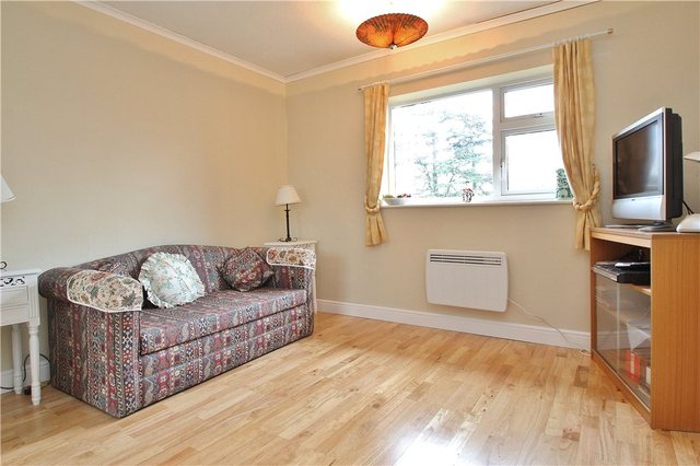  Image of 2 bedroom Maisonette for sale in Pares Close Horsell Woking GU21 at Horsell Surrey Horsell, GU21 4QL