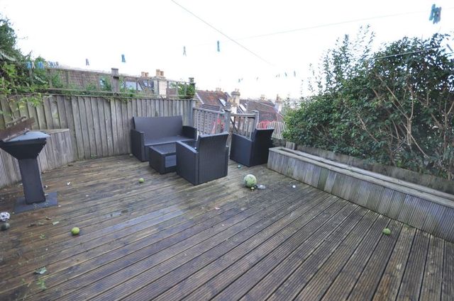  Image of 3 bedroom Terraced house for sale in Park Avenue Bath BA2 at Park Avenue  Bath, BA2 4QD