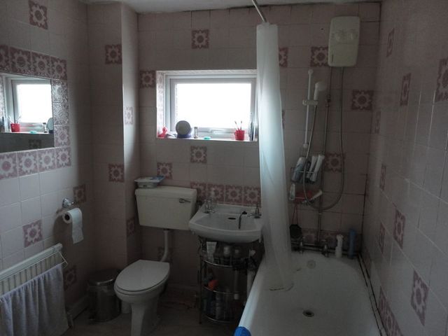  Image of 2 bedroom Semi-Detached house for sale in Park Avenue Shiremoor Newcastle upon Tyne NE27 at Park Avenue Shiremoor Newcastle Upon Tyne, NE27 0LG