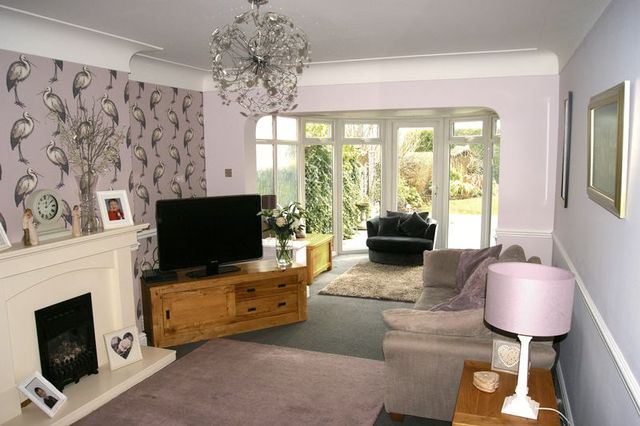  Image of 4 bedroom Semi-Detached house for sale in Park Avenue Wrexham LL12 at Park Avenue  Wrexham, LL12 7AH