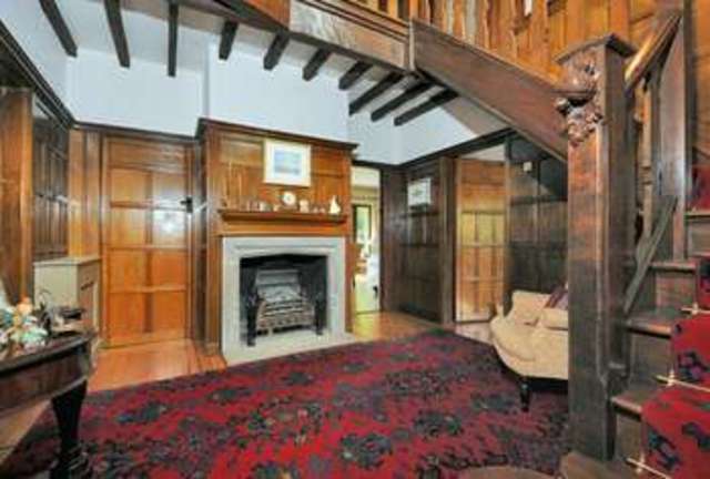  Image of 5 bedroom Detached house for sale in Park Close Rickmansworth WD3 at Rickmansworth, WD3 1QH