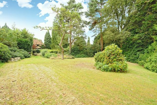  Image of 4 bedroom Detached house for sale in Park Close Rickmansworth WD3 at Rickmansworth, WD3 1QH