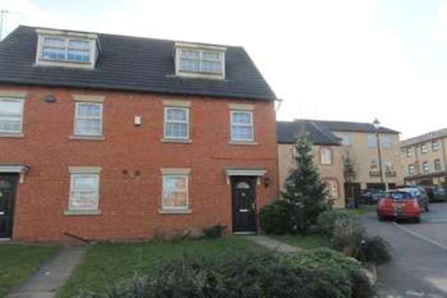  Image of 3 bedroom Semi-Detached house for sale in Park Crescent Bolton-upon-Dearne Rotherham S63 at Bolton-upon-dearne Rotherham Bolton upon Dearne, S63 8NU
