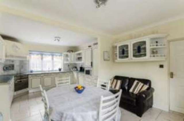  Image of 5 bedroom Detached house for sale in Park Lane Blaxton Doncaster DN9 at Blaxton Doncaster Blaxton, DN9 3AT
