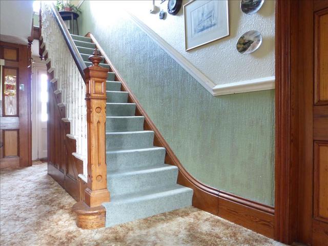  Image of 6 bedroom Detached house for sale in Park Road Lowestoft NR32 at Park Road  Lowestoft, NR32 4HU