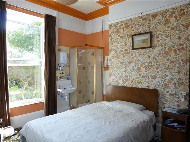  Image of 6 bedroom Detached house for sale in Park Road Lowestoft NR32 at Park Road  Lowestoft, NR32 4HU