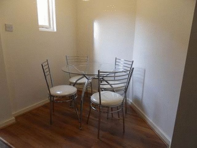  Image of 2 bedroom Flat to rent in Park View Court Bath Street Nottingham NG1 at Park View Court, Bath Street  Nottingham, NG1 1DD
