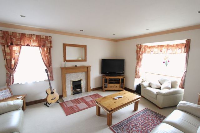 Image of 4 bedroom Detached house for sale in Pasture Road South Barton-upon-Humber DN18 at Pasture Road South  Barton-Upon-Humber, DN18 5RA