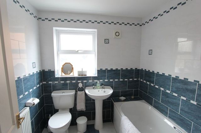  Image of 4 bedroom Detached house for sale in Pasture Road South Barton-upon-Humber DN18 at Pasture Road South  Barton-Upon-Humber, DN18 5RA
