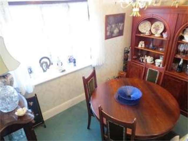  Image of 4 bedroom Detached house for sale in Pavilion Drive Leigh-on-Sea SS9 at Pavilion Drive Leigh on sea Leigh-on-Sea, SS9 3JR