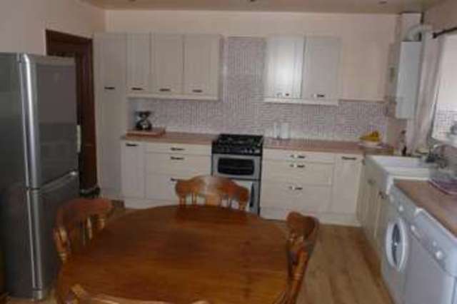  Image of 4 bedroom Detached house for sale in Pearson Lane Bradford BD9 at Bradford West Yorkshire Sandy Lane, BD9 6BB