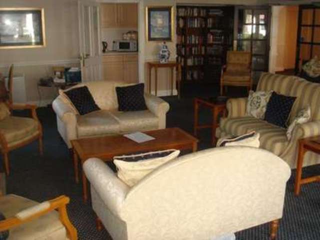  Image of 1 bedroom Flat for sale in Kenton Road Harrow HA3 at Kenton Road  Harrow, HA3 0XT