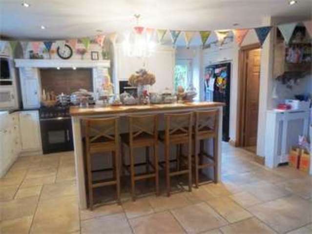  Image of 5 bedroom Detached house for sale in Pemberton Field Rochford SS4 at Pemberton field South Fambridge South Fambridge, SS4 3BF
