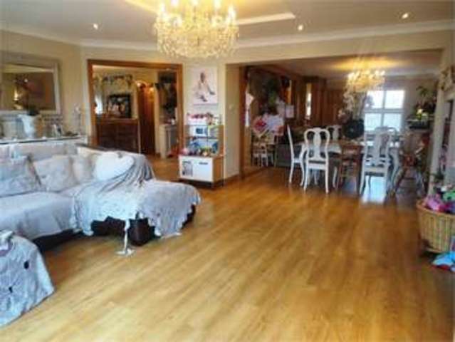  Image of 5 bedroom Detached house for sale in Pemberton Field Rochford SS4 at Pemberton field South Fambridge South Fambridge, SS4 3BF