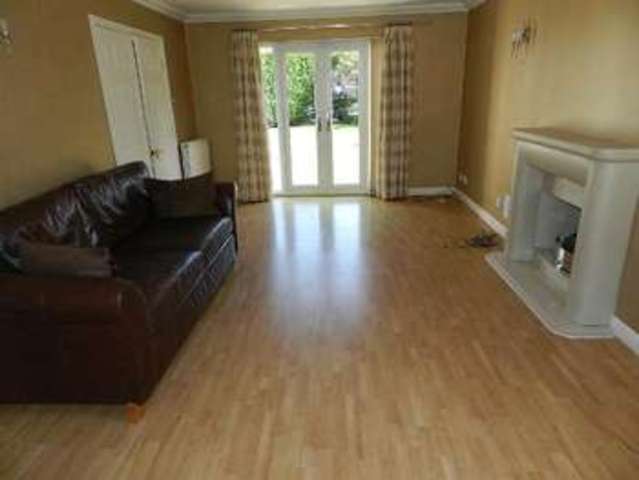  Image of 4 bedroom Detached house to rent in Pendle Gardens Culcheth Warrington WA3 at Culcheth  Warrington, WA3 4LU