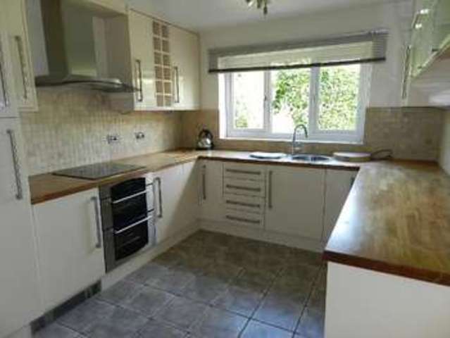  Image of 4 bedroom Detached house to rent in Pendle Gardens Culcheth Warrington WA3 at Culcheth  Warrington, WA3 4LU