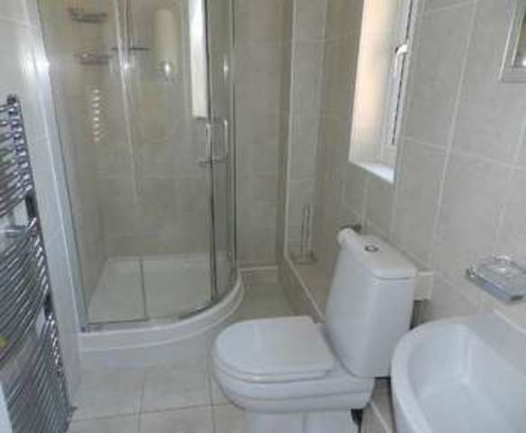  Image of 4 bedroom Detached house to rent in Pendle Gardens Culcheth Warrington WA3 at Culcheth  Warrington, WA3 4LU