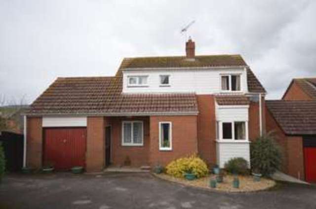  Image of 4 bedroom Detached house for sale in Penhayes Close Kenton Exeter EX6 at Penhayes Close  Kenton, EX6 8NT