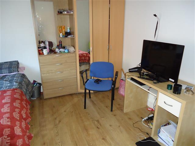  Image of 5 bedroom Terraced house to rent in Penny Lane Mossley Hill Liverpool L18 at Allerton  Liverpool, L18 1DQ