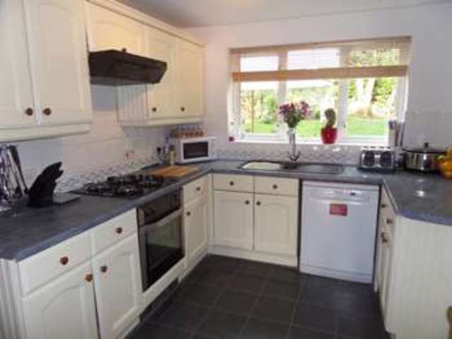  Image of 4 bedroom Detached house for sale in Pennycress Way Newport Pagnell MK16 at Newport Pagnell, MK16 8TT