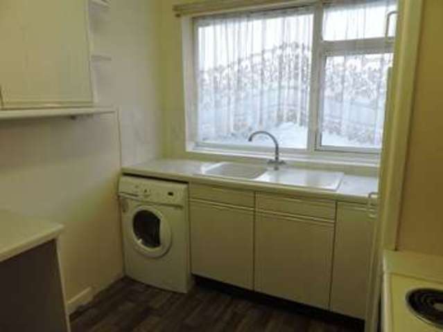  Image of 2 bedroom Flat to rent in Penrith Road Basingstoke RG21 at Penrith Road  Basingstoke, RG21 8UR