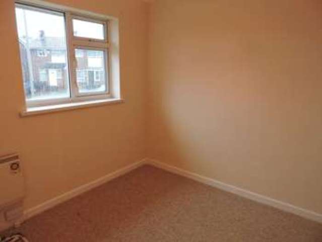  Image of 2 bedroom Flat to rent in Penrith Road Basingstoke RG21 at Penrith Road  Basingstoke, RG21 8UR