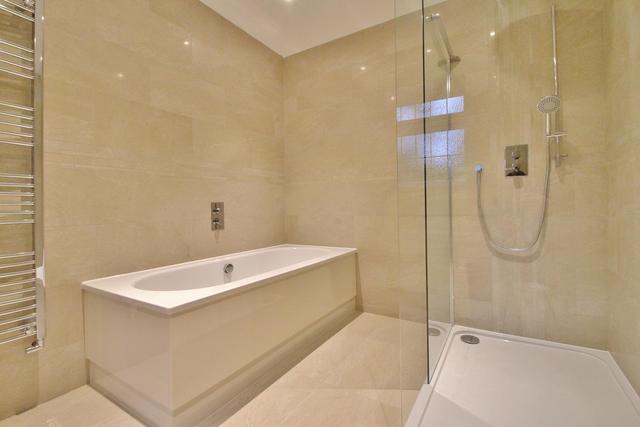  Image of 5 bedroom Detached house for sale in Penwood End Hook Heath Woking GU22 at Pond Road Hook Heath Mayford, GU22 0JU