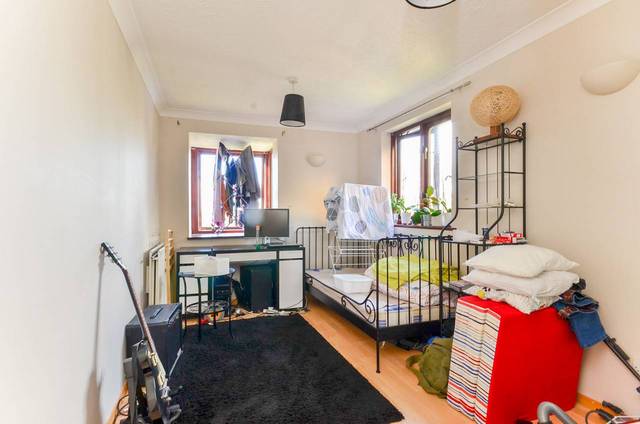  Image of 2 bedroom Flat for sale in Perth Road Beckenham BR3 at Perth Road, Beckenham  Beckenham, BR3 6PP