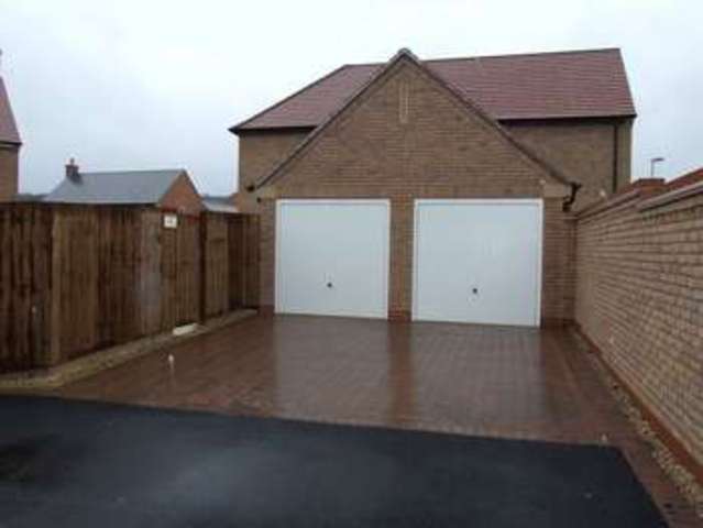  Image of 5 bedroom Detached house for sale in Peter Laslett Close Loughborough LE11 at Peter Laslett Close  Loughborough, LE11 2PT