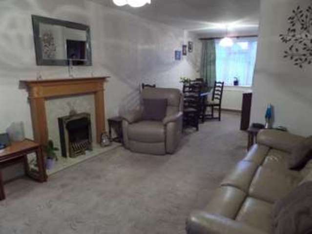  Image of 3 bedroom Semi-Detached house for sale in Petersham Close Newport Pagnell MK16 at Newport Pagnell, MK16 0JG
