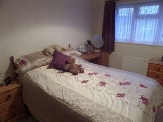  Image of 3 bedroom Semi-Detached house for sale in Petersham Close Newport Pagnell MK16 at Newport Pagnell, MK16 0JG